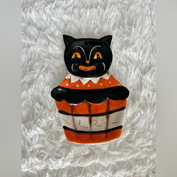 NEW Johanna Parker Cat Plate - Picture 1 of 2
